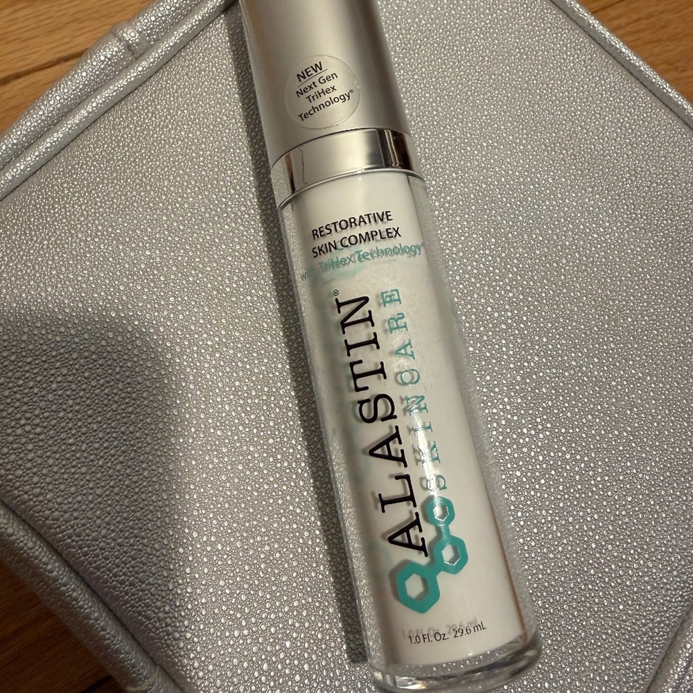 Alastin Restorative Skin Complex with TriHex+™ 15ml/ 0.5oz NEW FORMULA